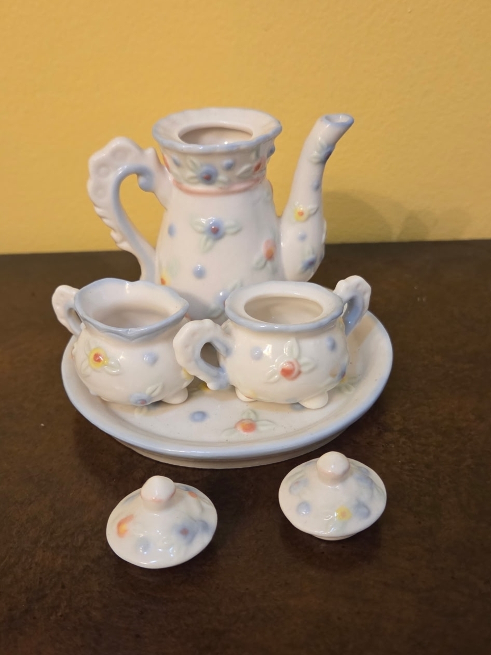 Miniature Porcelain Tea Set with Pastel Floral Accents - Picture 2 of 5